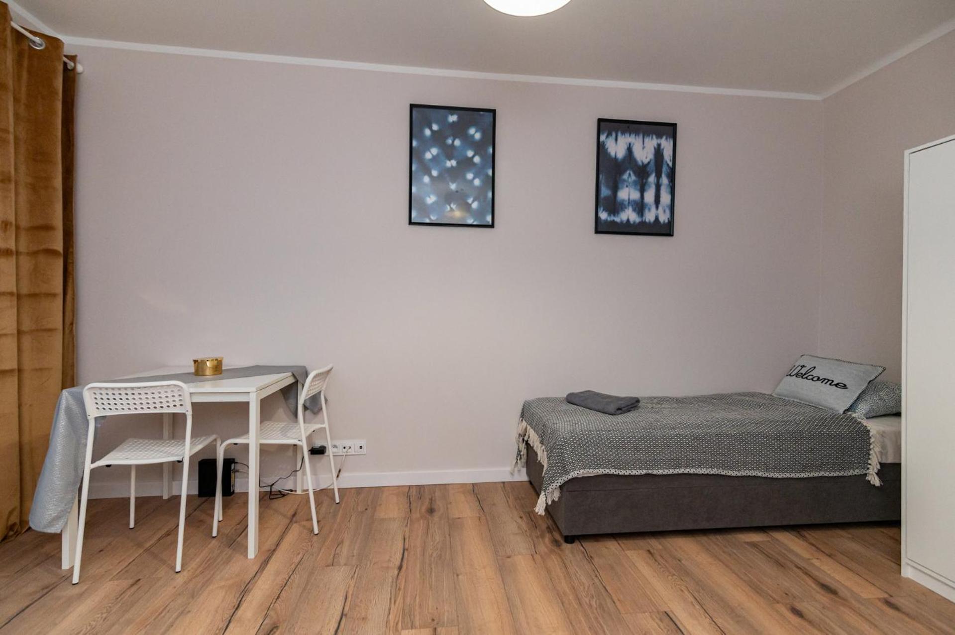 Ferienwohnung Regem Wola Warschau Exterior foto